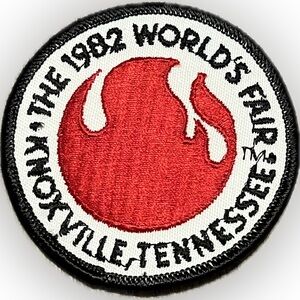 💥Vintage New 1982 World's Fair Patch Knoxville, Tennessee Collectible Souvenir
